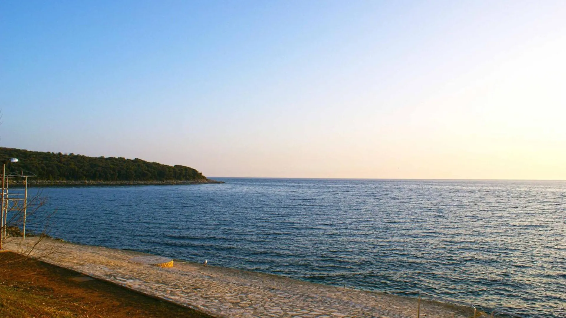 Σπίτι διακοπών Villa Roža, a beautiful villa with pool close to the beach Krmed Κροατία